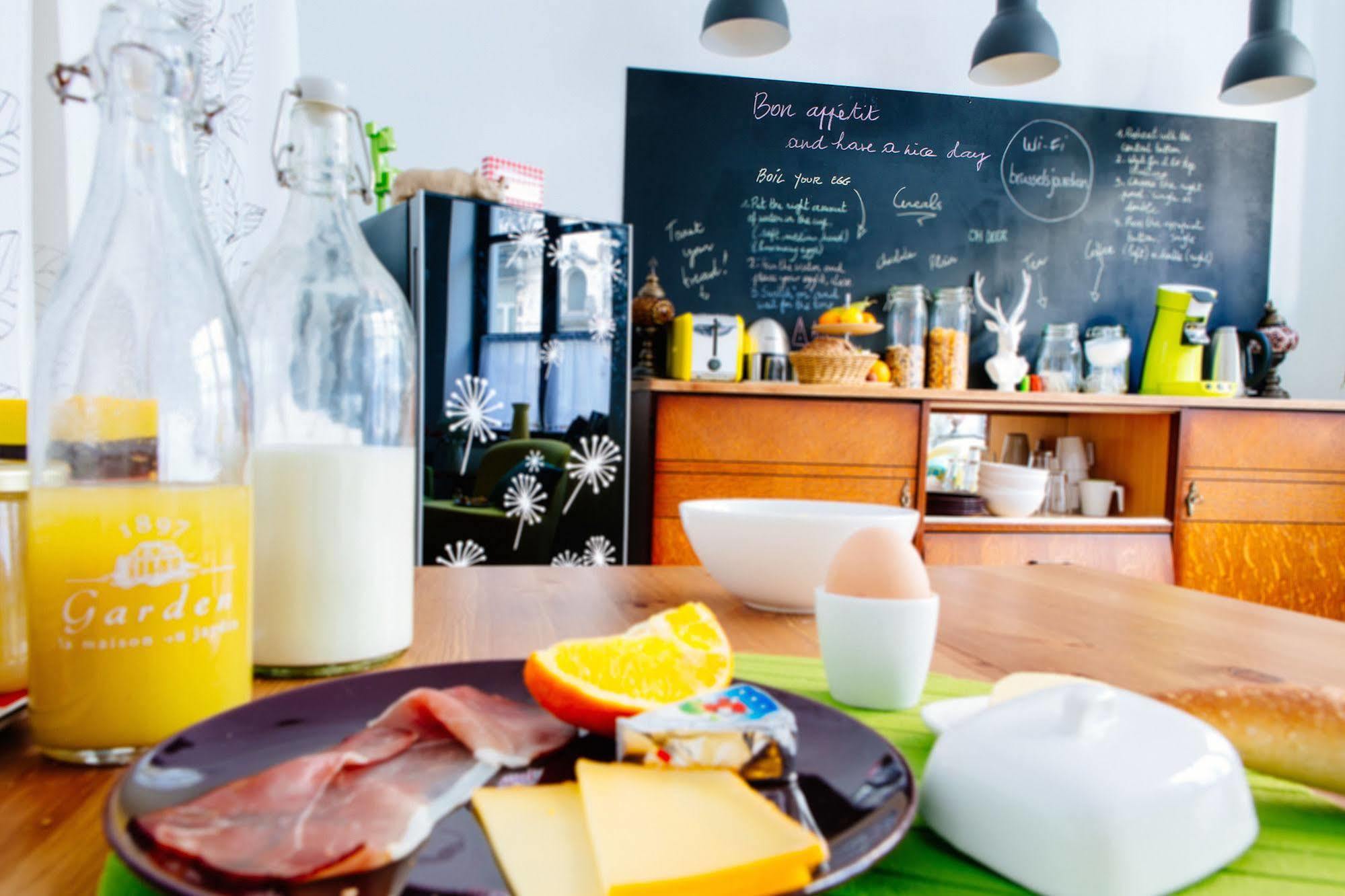 B&B Place Jourdan Etterbeek Eksteriør billede